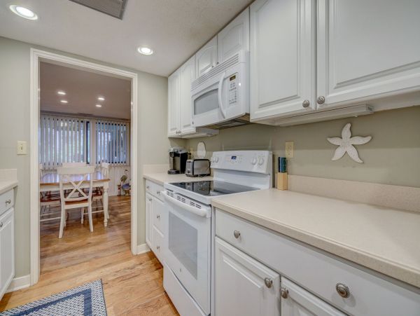 HILTON HEAD SEA PINES FOUR BEDROOM HOME