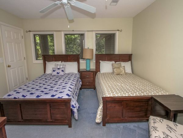 Beautiful Hilton Head Vacation Home Four Bedrooms Sleeps 10