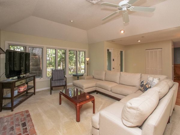 Beautiful Hilton Head Vacation Home Four Bedrooms Sleeps 10