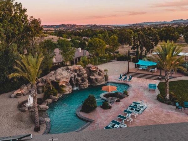 Stunning Vacation Home in Paso Robles With Private Pool