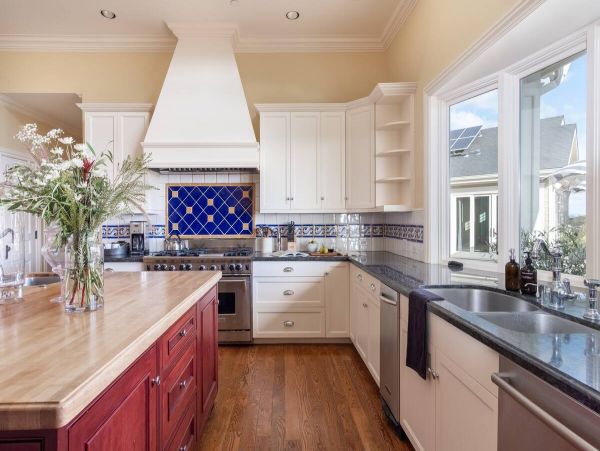 Great View Seven Bedroom Vacation Home in Paso Robles