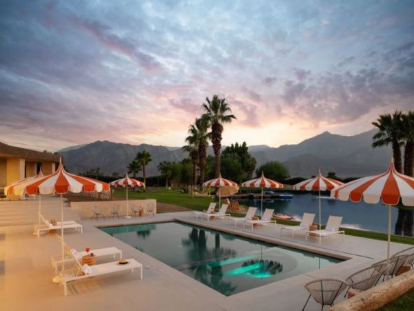 Stunning Vacation Home Thermal California Sleeps 26 Guests