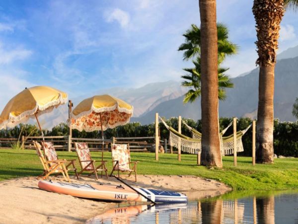 Stunning Vacation Home Thermal California Sleeps 26 Guests