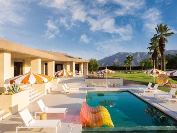 Stunning Vacation Home Thermal California Sleeps 26 Guests