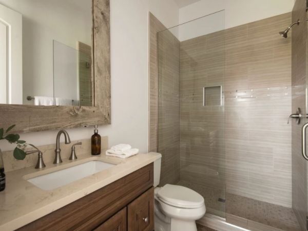Stunning Vacation Home Thermal California Sleeps 26 Guests