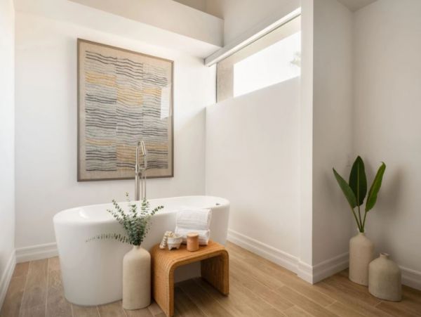 Stunning Vacation Home Thermal California Sleeps 26 Guests