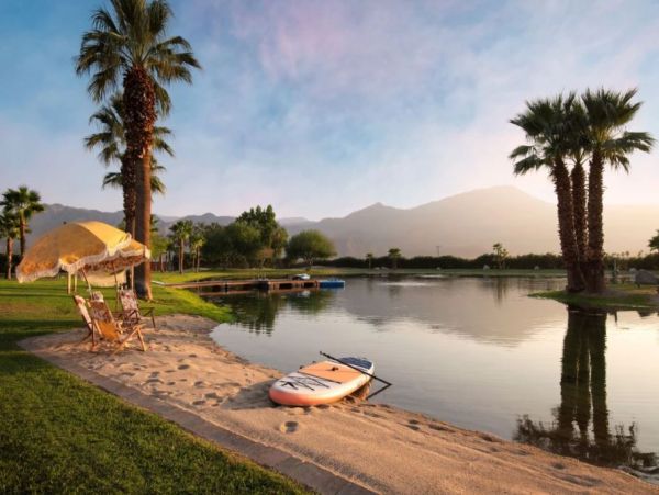 Stunning Vacation Home Thermal California Sleeps 26 Guests