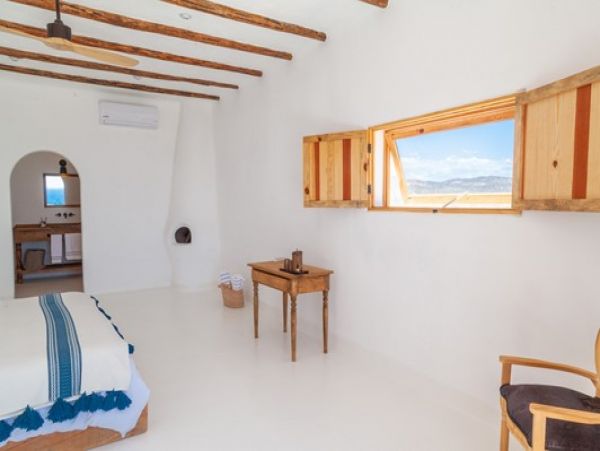 Luxurious Beach Vacation Home in Los Cabos 10 Bedrooms