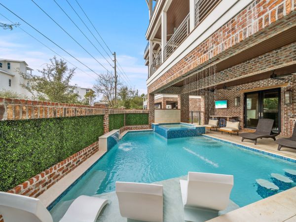 Luxury Beach Vacation Home in Seagrove with Private Pool & Spa
