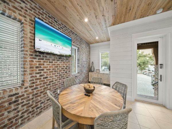 Luxury Beach Vacation Home in Seagrove with Private Pool & Spa