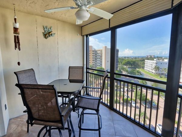 Luxury Vacation Condo in Fort Myers 4 Guests