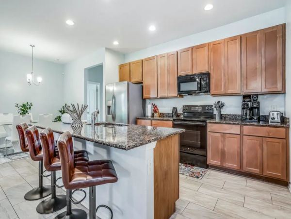 Cape Coral Vacation Home 3 Bedrooms Sleeps 8 Guests