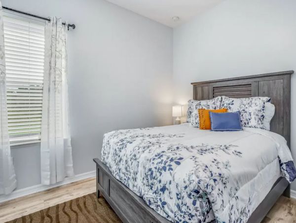 Cape Coral Vacation Home 3 Bedrooms Sleeps 8 Guests