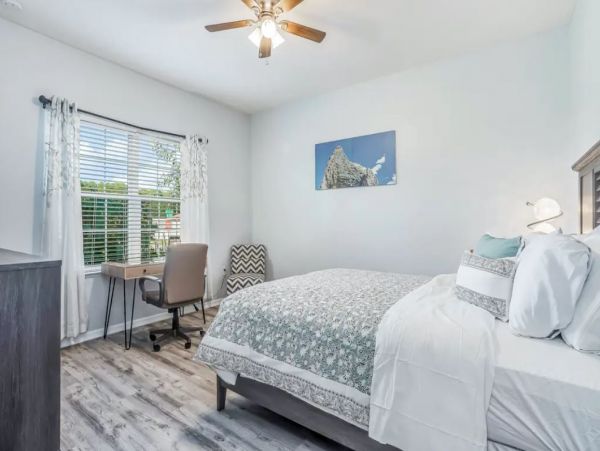 Cape Coral Vacation Home 3 Bedrooms Sleeps 8 Guests