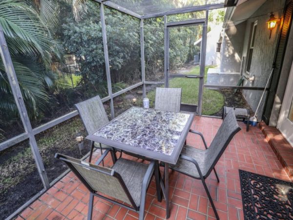 Fort Myers 4 Bedroom Vacation Pool Home Sleeps 22 Guests