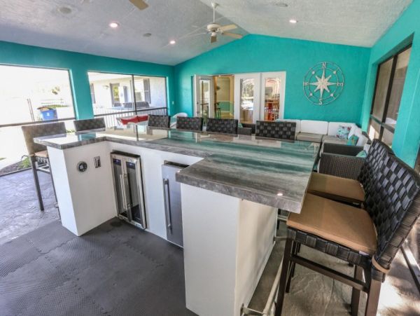 Fort Myers 4 Bedroom Vacation Pool Home Sleeps 22 Guests