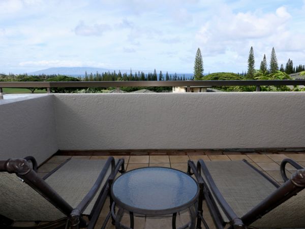 Beautiful & Remodeled Vacation Home in Kapalua Walk To Beach