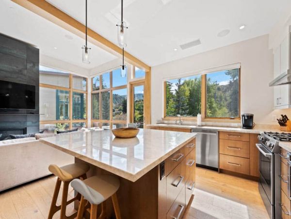 Luxury Avon 4 Bedroom Residence World Class Resort Amenities