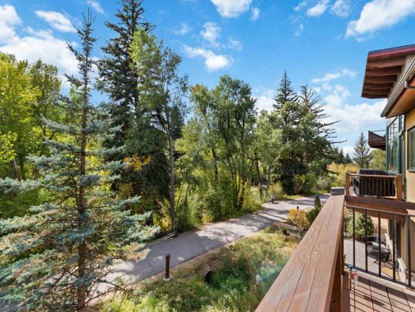 Luxury Avon 4 Bedroom Residence World Class Resort Amenities