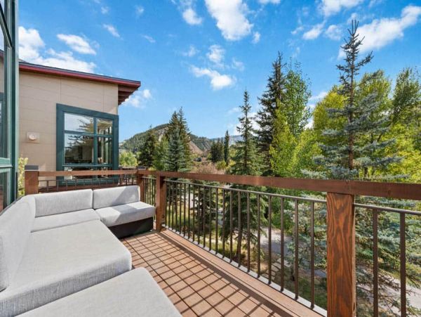 Luxury Avon 4 Bedroom Residence World Class Resort Amenities