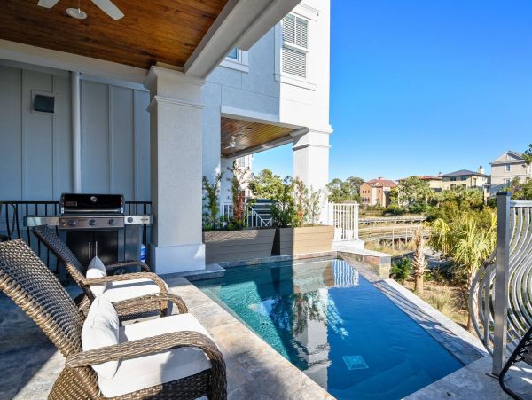 Incredible Vacation Home in Hilton Head with Private Pool