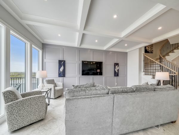 6 Bedroom Oceanfront Vacation Home in Hilton Head