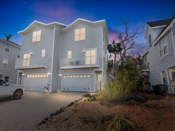 Beautiful Vacation Rental in Anna Maria Sleeps Six Guests