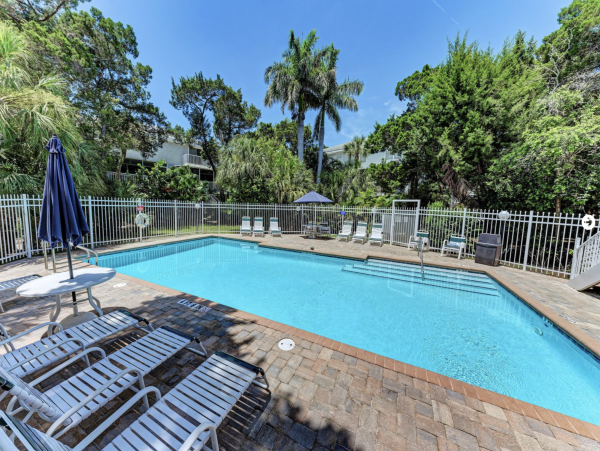 Beautiful Vacation Rental in Anna Maria Sleeps Six Guests