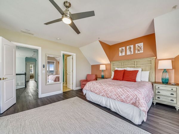Ocean Front Vacation Home with Pool & Hot Tub in Hilton Head
