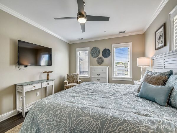 Ocean Front Vacation Home with Pool & Hot Tub in Hilton Head