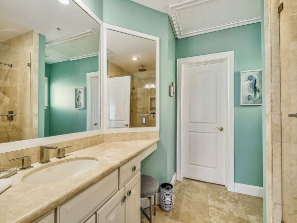 Ocean Front Vacation Home with Pool & Hot Tub in Hilton Head