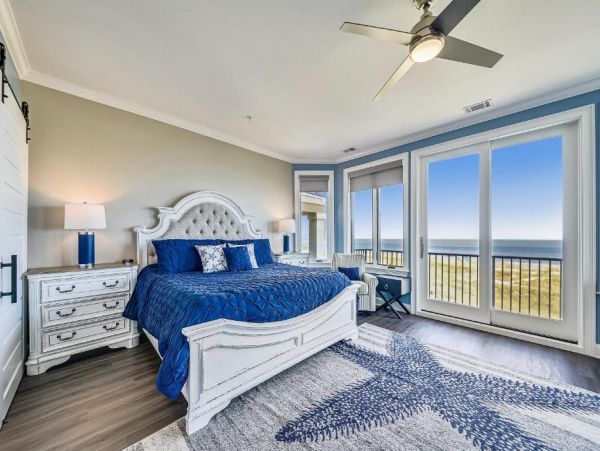 Ocean Front Vacation Home with Pool & Hot Tub in Hilton Head
