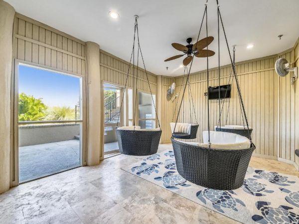Ocean Front Vacation Home with Pool & Hot Tub in Hilton Head