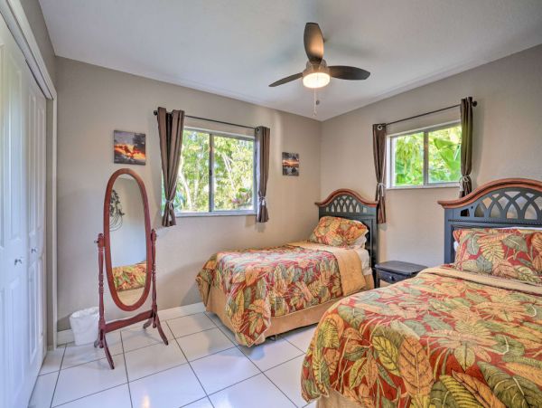 Cape Coral Single Level Home 3 Bedrooms And Private Pool