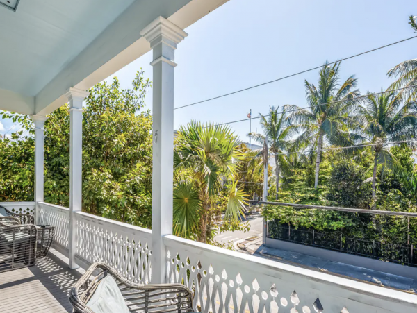 Key West Lovely Rental Studio Pool Walk to Beach