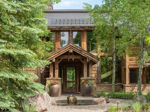 Luxury Retreat in Jackson Hole with Mountain Views 14 Guests