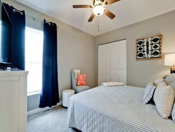 Charming Bradenton 4 Bedroom Vacation Home With Heated Pool