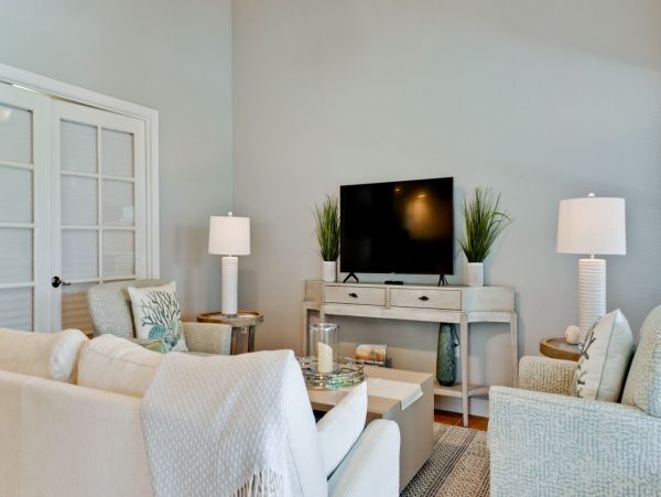 Charming Bradenton 4 Bedroom Vacation Home With Heated Pool