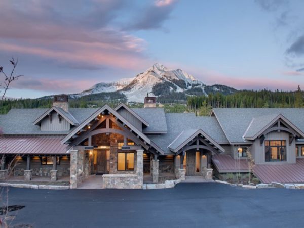 Big Sky Luxury 10 Bedrooms Ski-In/Ski-Out Vacation Home