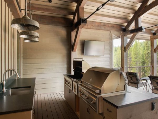 Big Sky Luxury 10 Bedrooms Ski-In/Ski-Out Vacation Home