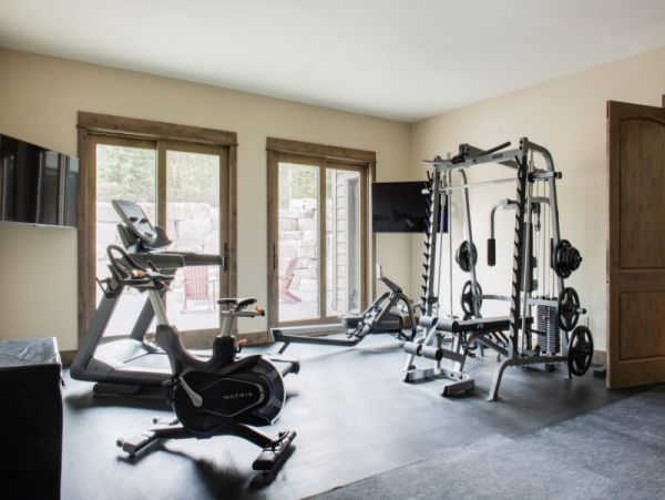 Big Sky Luxury 10 Bedrooms Ski-In/Ski-Out Vacation Home