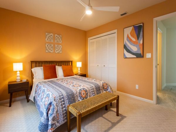 Naples Vacation Condo with Pool, Golf Course & Tennis Court