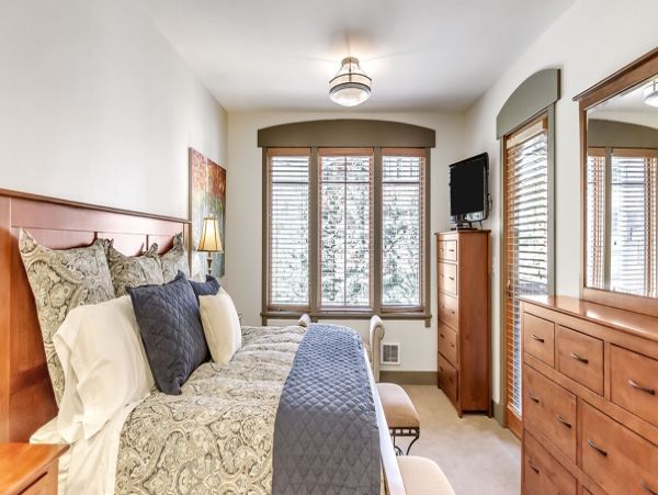 Brighton Home 999387