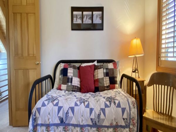 Brighton Home 999389