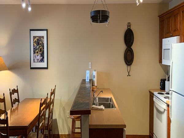 Brighton Condo 999393