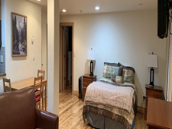 Brighton Home 999394