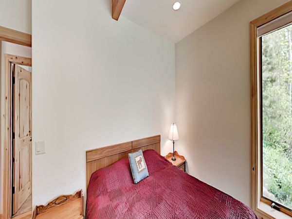 Brighton Home 999394