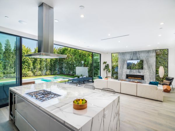 Los Angeles Home 999402