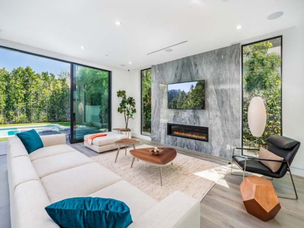 Los Angeles Home 999402