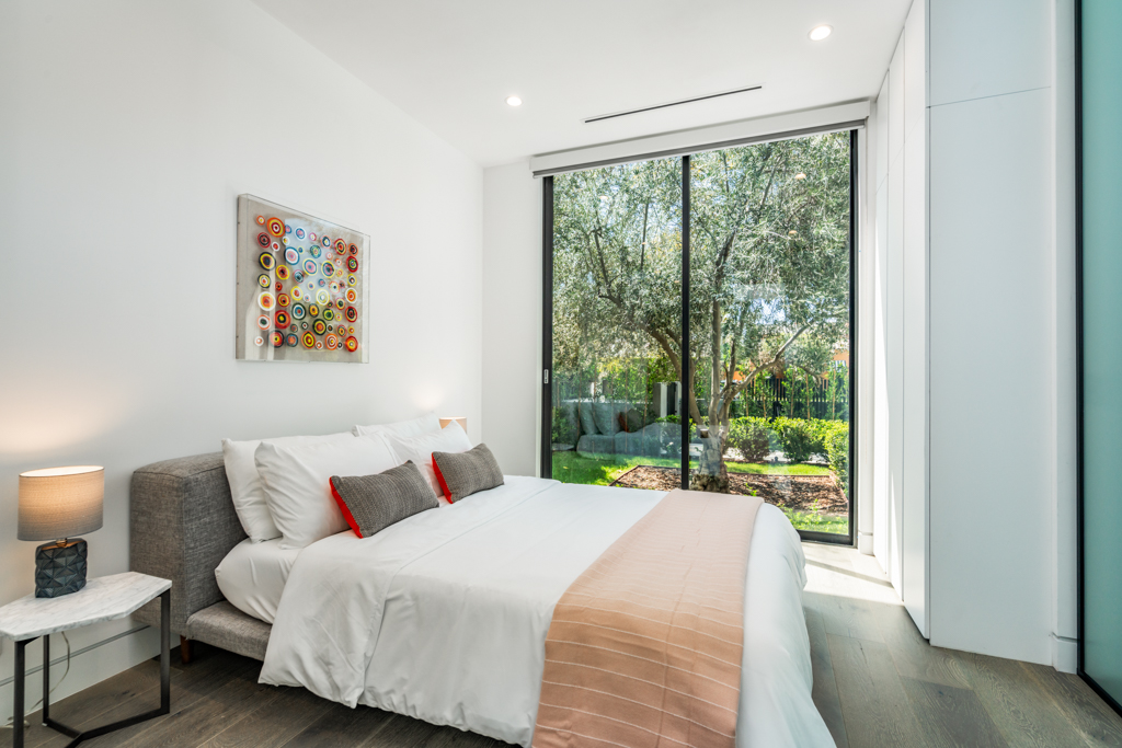 Los Angeles Home 999402